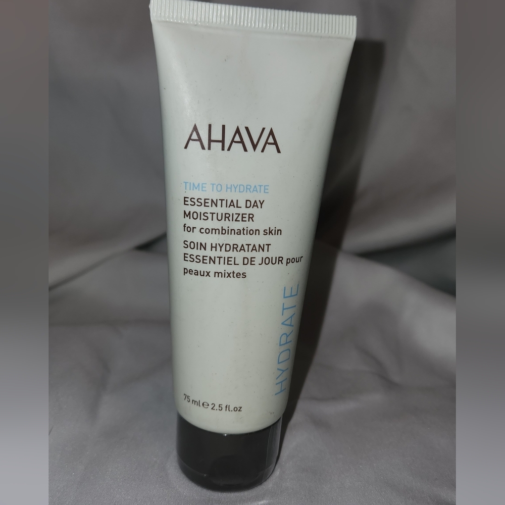AHAVA Hydrating Day Moisturizer
